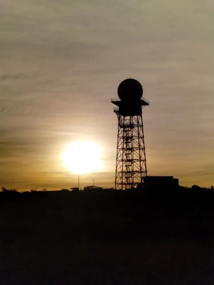 Se inauguró un nuevo radar construido en INVAP