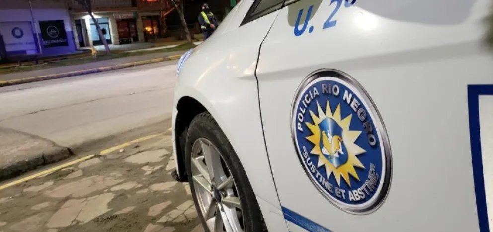 Quedó detenido luego de violentar un vehículo que estaba estacionado