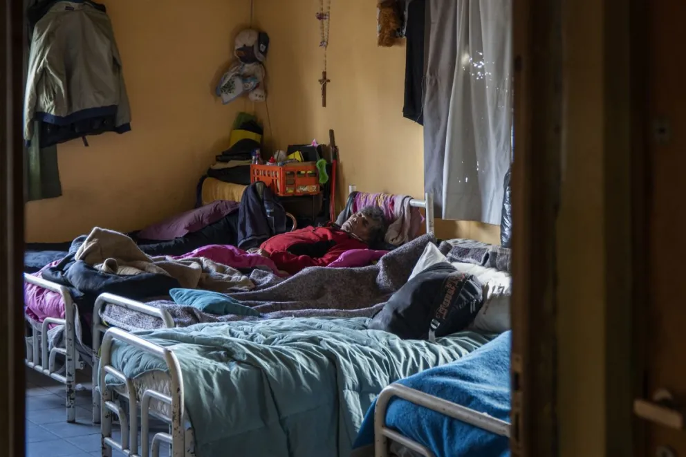 El frío y la crisis habitacional agravan la problemática de gente en situación de calle