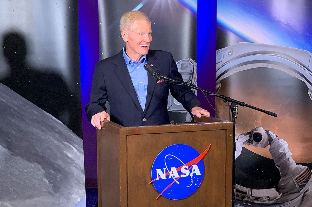 El director de la NASA visitará las instalaciones de INVAP