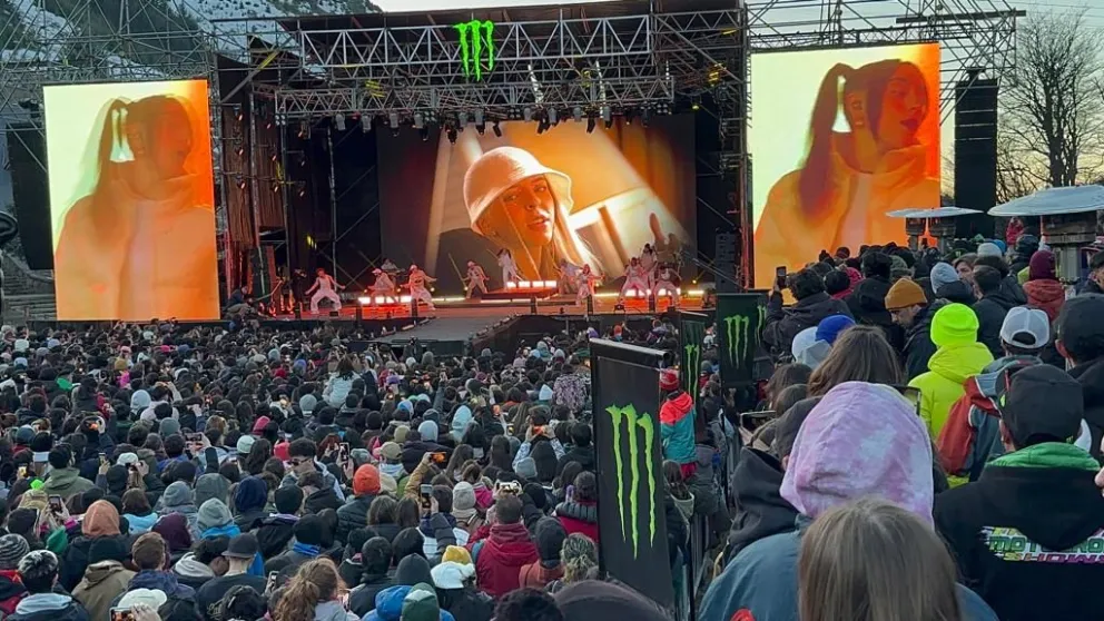 El cerro Catedral vivió una fiesta con el show de Nicki Nicole