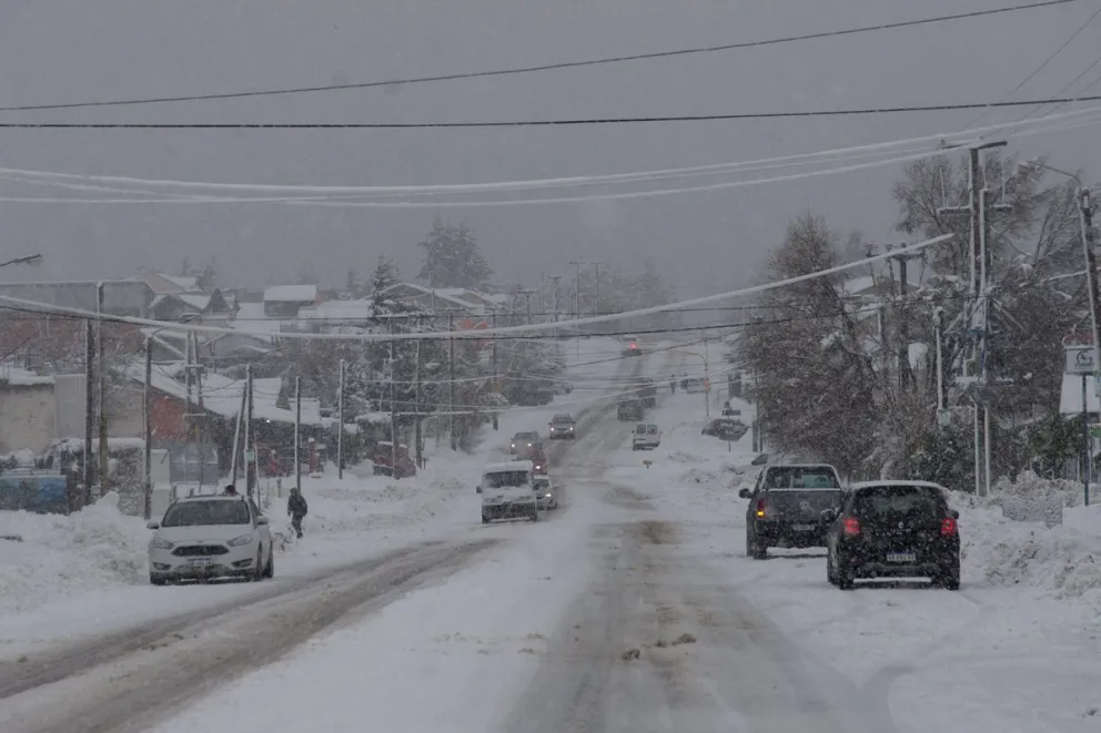 Alerta por nevadas para este lunes 
