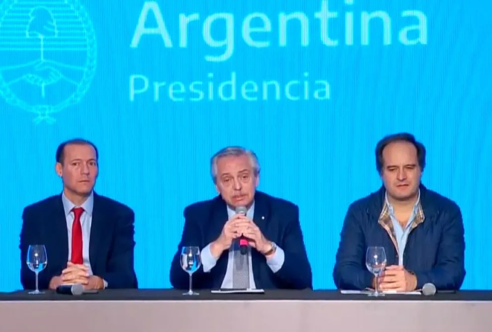 Alberto Fernández: "básicamente no hablo porque no soy candidato"