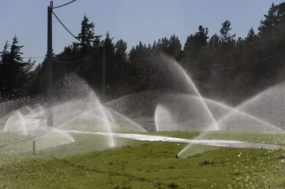 Se interrumpió el servicio de agua por la reparación de una cañería