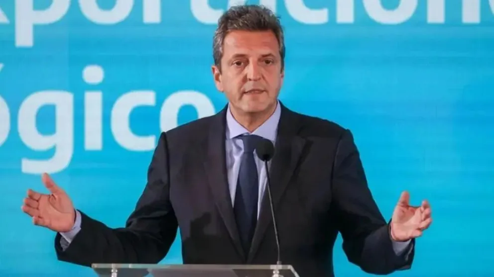 Massa solicitó la derogación de la medida que afecta a las billeteras virtuales y los usuarios