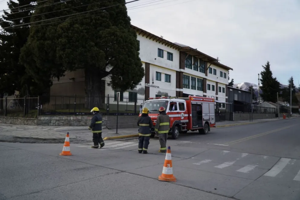 Evacuaron la escuela María Auxiliadora por amenaza de bomba