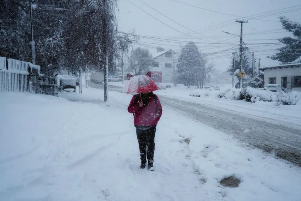 Anuncian nuevas nevadas para esta noche y el viernes