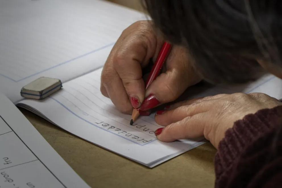 Comienza el programa Yo Sí Puedo, un espacio para aprender a leer y escribir