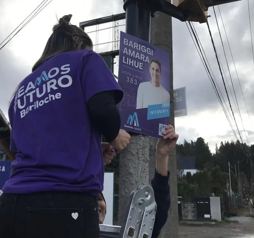 Luego de las elecciones, comenzaron a retirar la cartelería partidaria