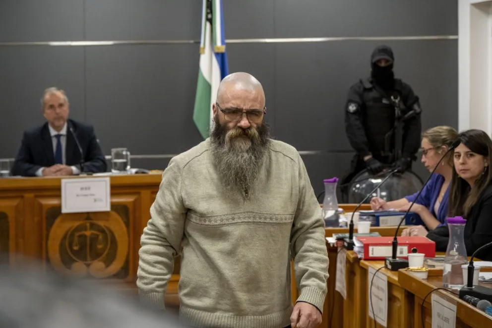 Buchaillot: “Yo estoy acá de casualidad, pero he perdido todo”