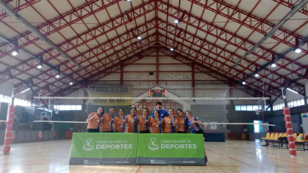 Deportes Patagónico se adueñó de un atractivo cuadrangular