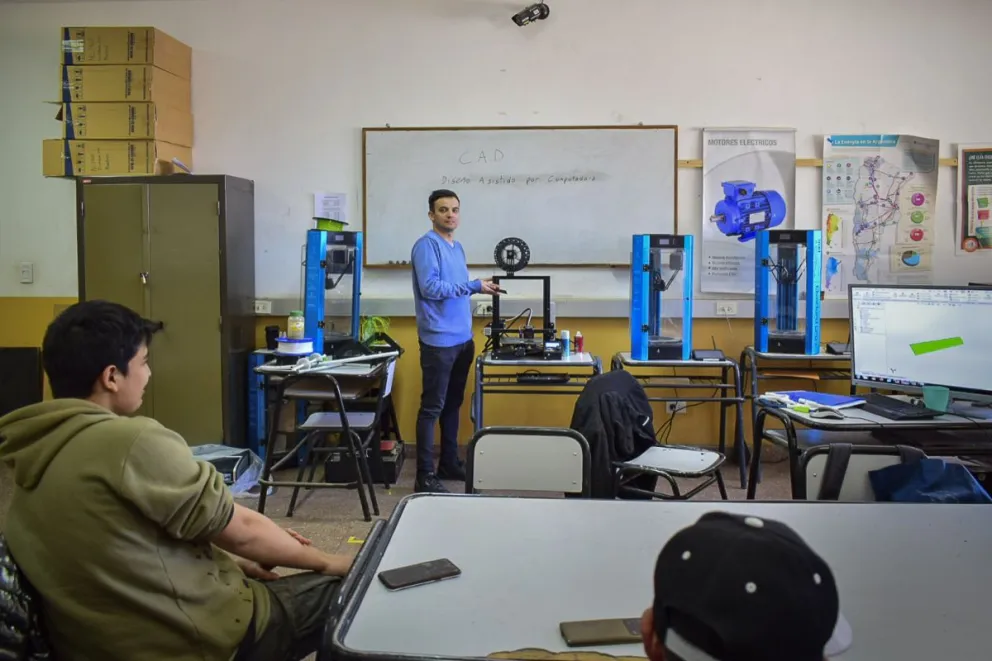 “Mi objetivo es siempre poner en alto la educación pública y técnica”