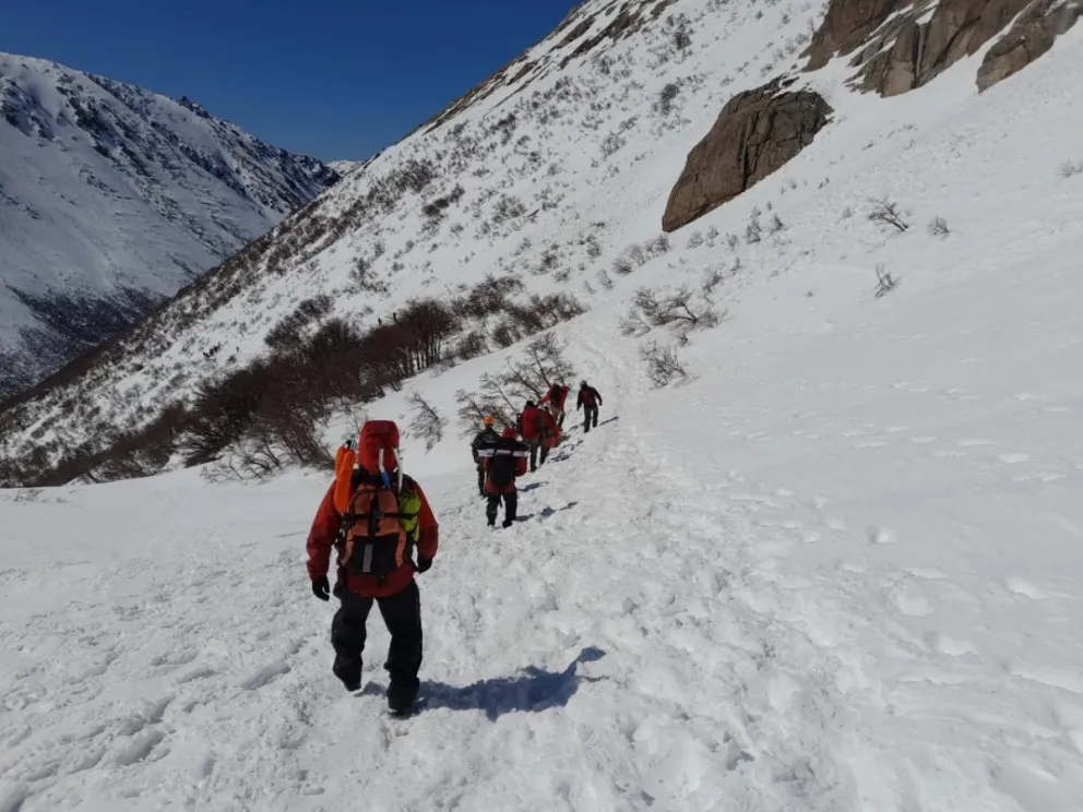 Rescataron a un esquiador lesionado en el refugio Frey