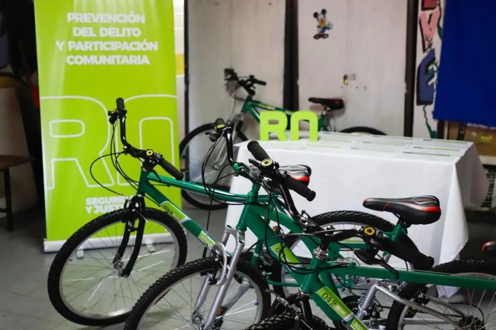 Jóvenes de Bariloche celebraron la restauración de bicicletas