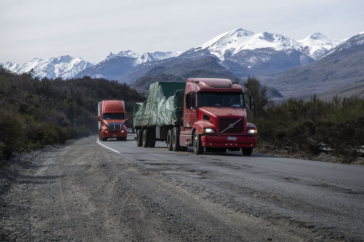 La polémica por el estado de la ruta 40 va en aumento: qué dicen en Chile