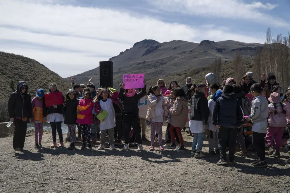 “Tenemos clavada en el alma la postal de todo un pueblo defendiendo la libertad”