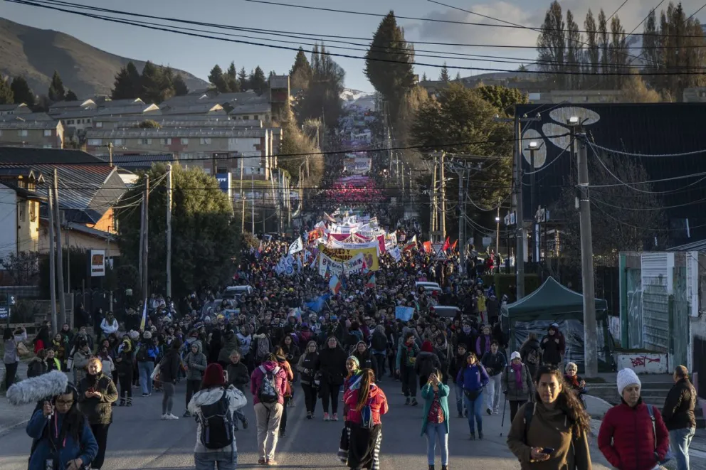 El Encuentro de Mujeres y Disidencias generó la marcha más multitudinaria de Bariloche