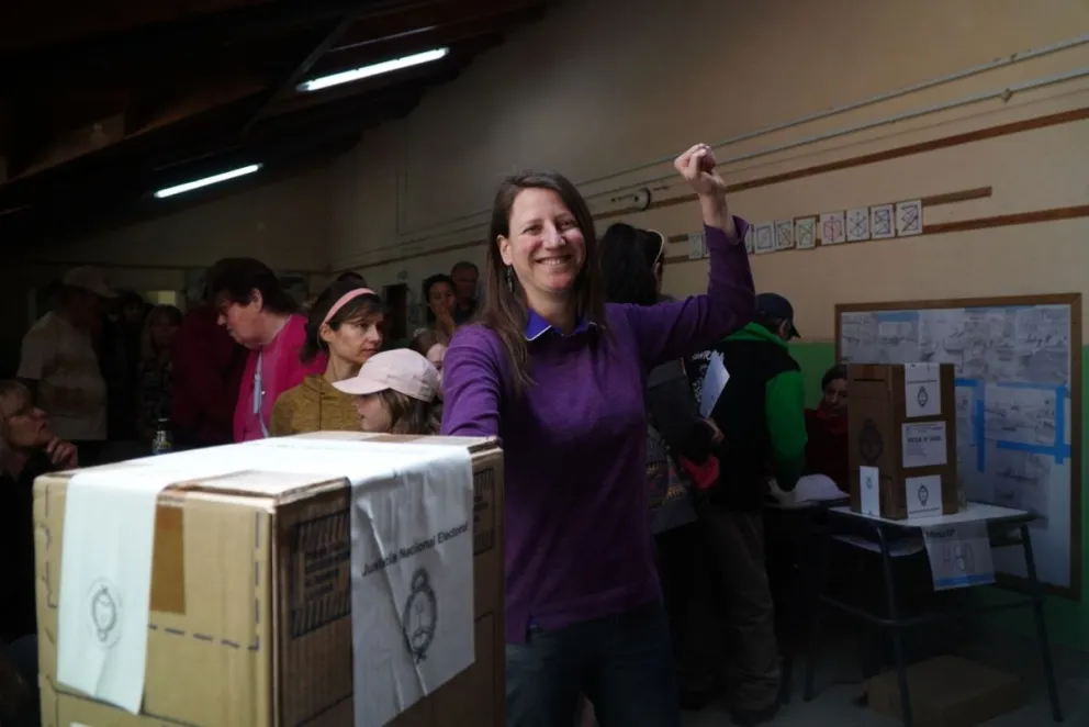 La candidata a diputada de la Izquierda llamó a votar "con convicción"