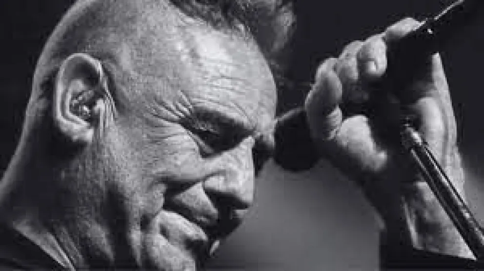 Último adiós al padre del metal argentino