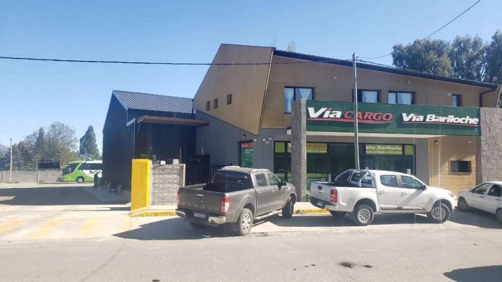Momento histórico para El Bolsón: inauguraron la terminal de Vía Bariloche