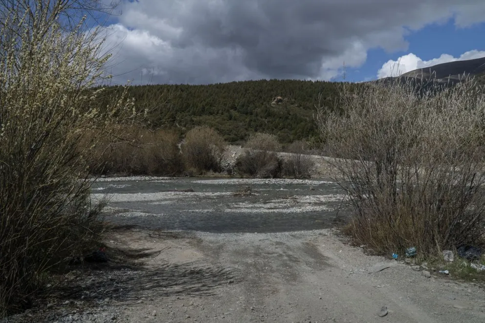 El puente de calle Wiederhold vuelve a quedar inconcluso 