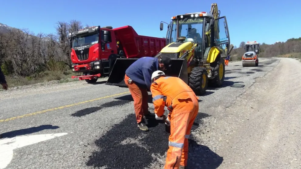 Concluyeron las tareas de bacheo en la ruta 40