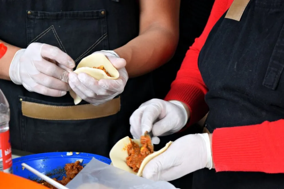 La final del concurso Provincial de la Empanada se realizará en Bariloche a la Carta