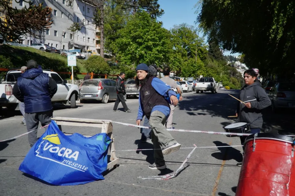 ¿Habrá acuerdo?: se retoman los trabajos en las obras del hospital y la nueva terminal 