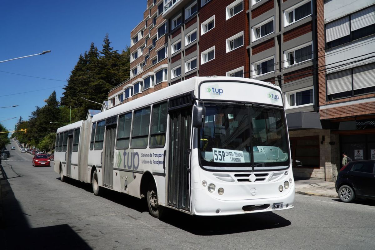 Ante la emergencia del transporte, el municipio abonó los aguinaldos de los empleados de Mi Bus