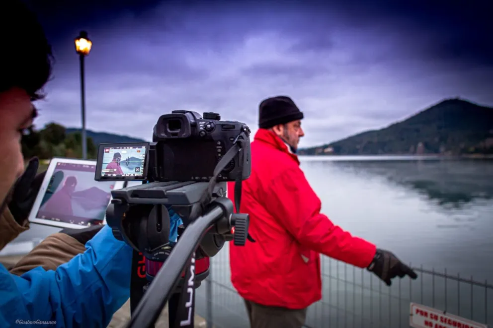 Bajo superficie, la película sobre el Nahuelito, se puede ver en una plataforma web