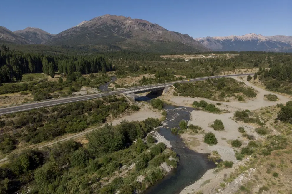 Proponen la creación de un parque en las márgenes del arroyo Ñireco