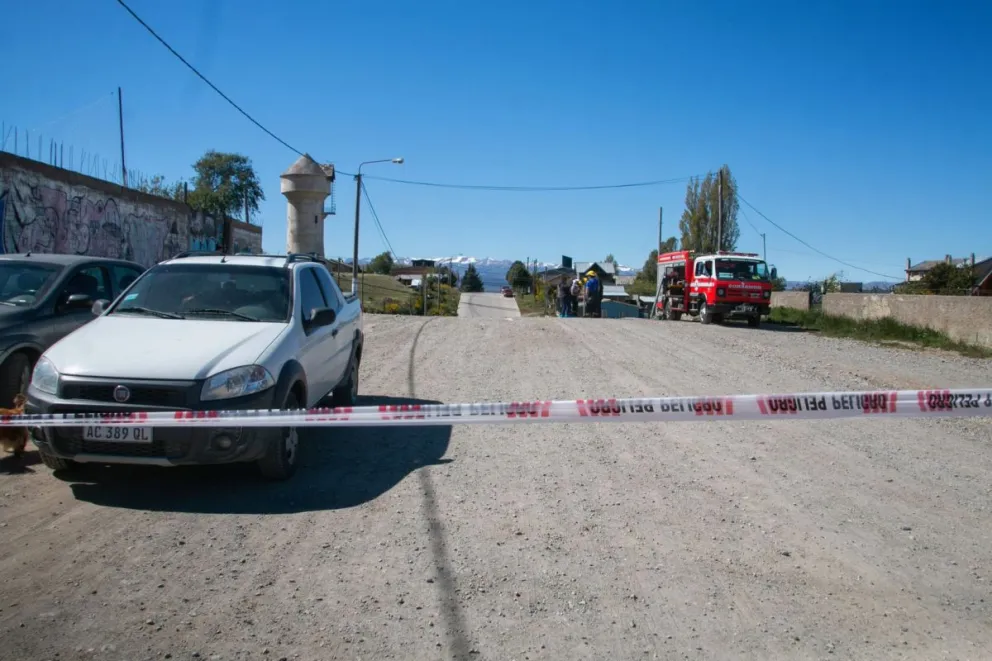 Investigan qué sucedió con el hombre que fue hallado sin vida en una fosa 