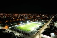 El Estadio Municipal de Bariloche ya luce 100% iluminado