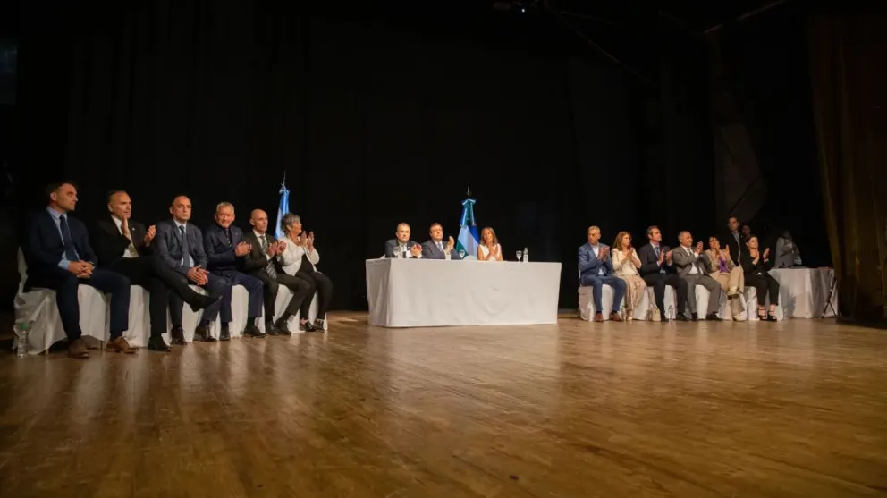 Los titulares de los ocho ministerios provinciales ya están en funciones