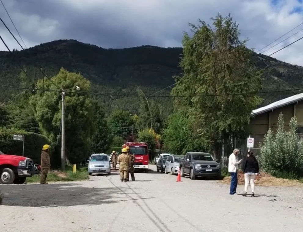 Una amenaza de bomba generó alarma en el colegio Siglo XXI