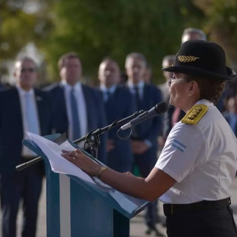 Mary Carmen Carrizo asumió como la primera Jefa de la Policía de Río Negro