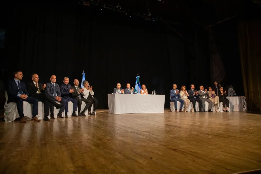 La planta política de Río Negro no cobrará aguinaldo