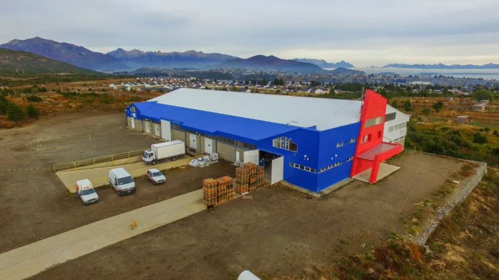 Super Clin celebra 44 años de éxito 