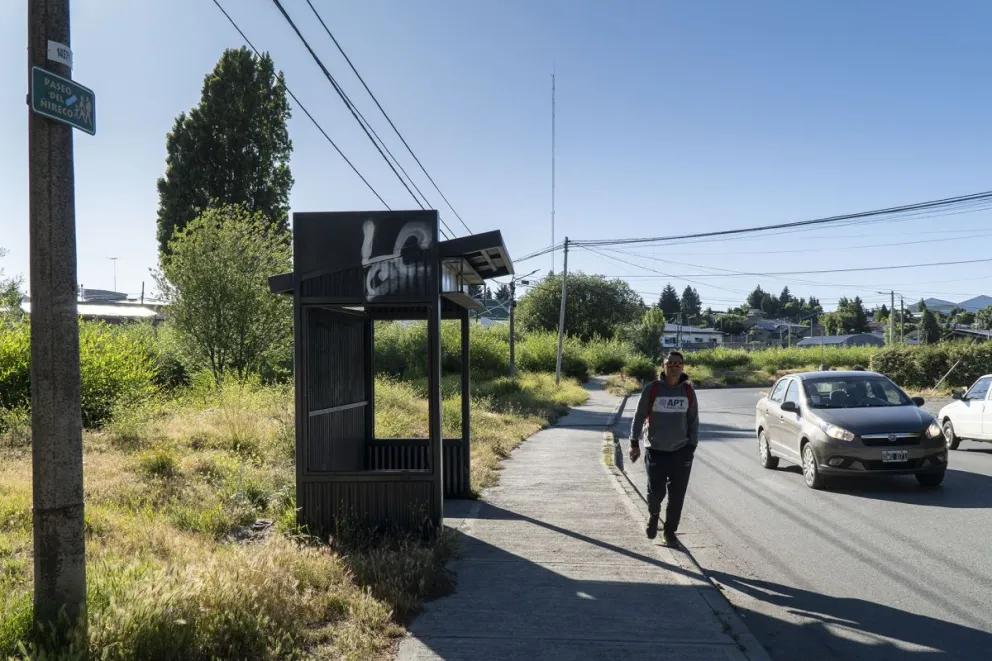 Tercer día sin transporte urbano en Bariloche