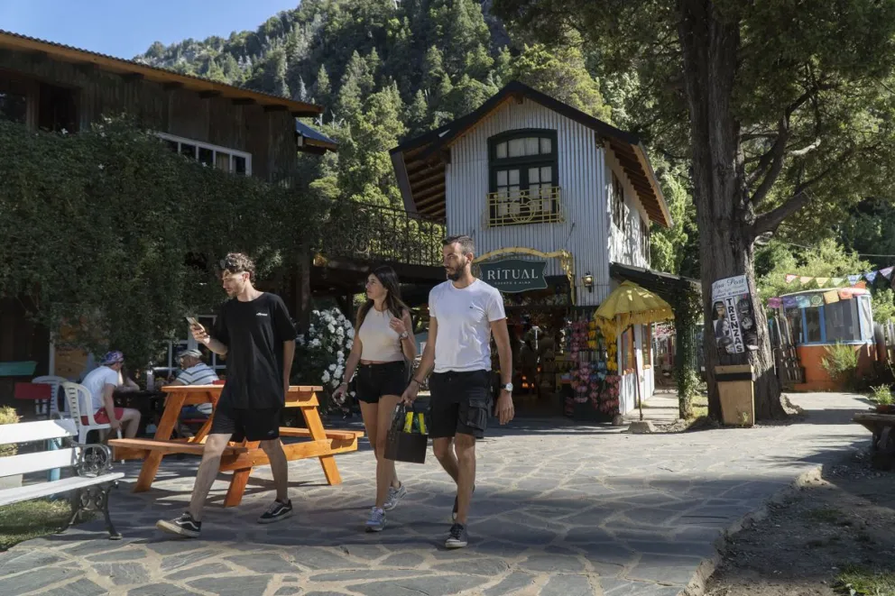 El programa Cuota Simple dejó afuera al sector turístico y hay reclamos