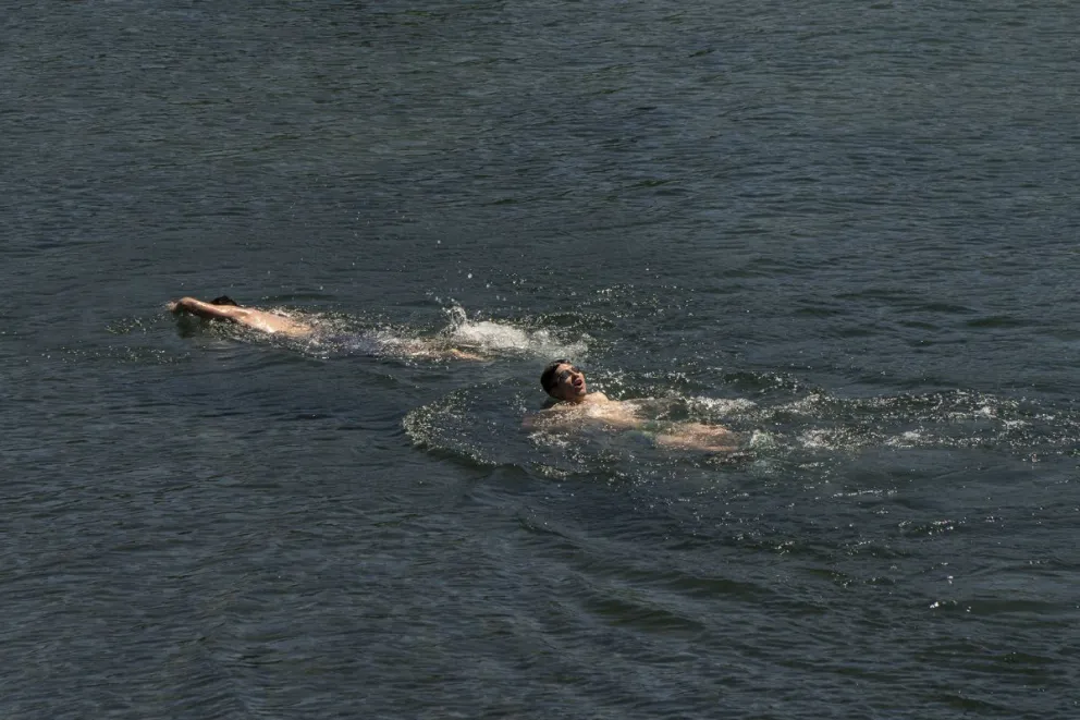 ¿Cómo evitar accidentes en las aguas de ríos, lagos y piletas?