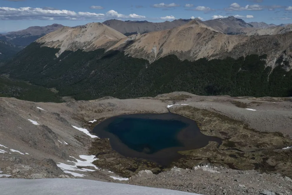 "Montañas limpias y verdes": la jornada de limpieza se postergó por mal tiempo