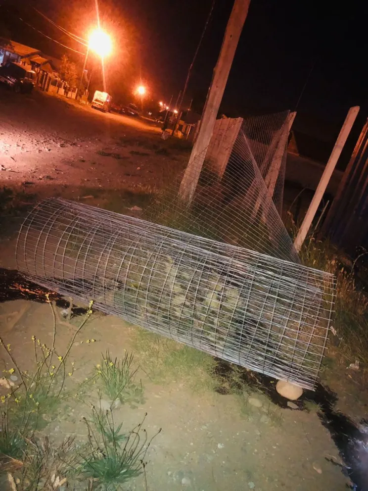 Quisieron robar materiales de una obra y fueron detenidos