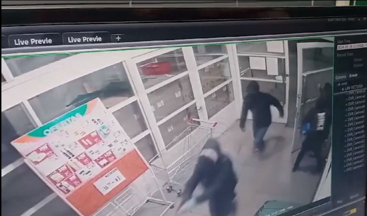 Robo en supermercado Todo: el empleado de seguridad tenía antecedentes penales 