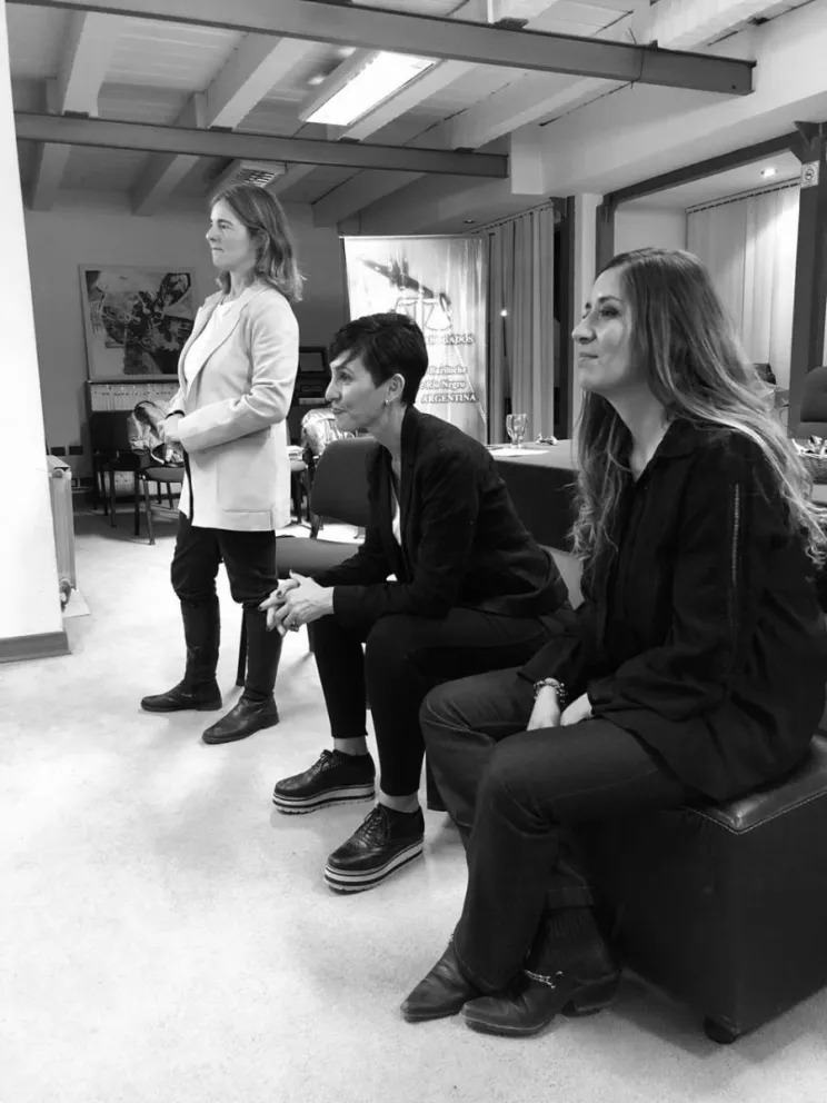 Abordando lo incómodo: diálogos que desafían en la sociedad actual