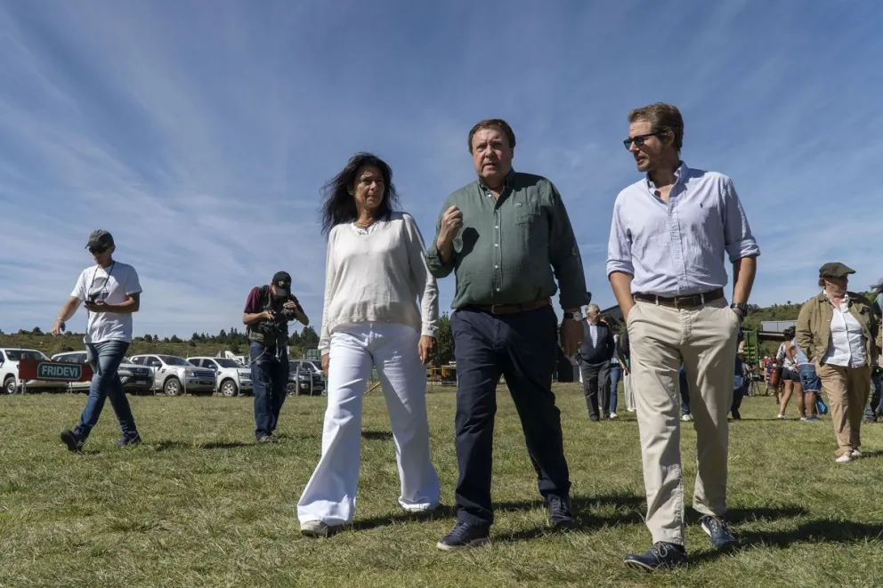  Weretilneck aseguró el subsidio provincial al transporte y criticó las políticas de Milei