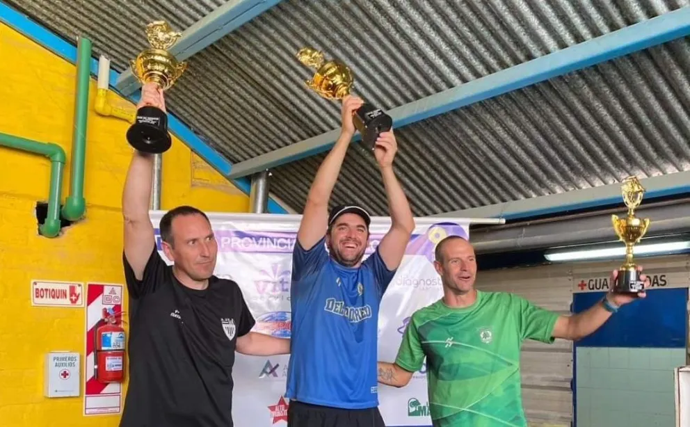 En Roca, Pehuenes subió al podio del Provincial