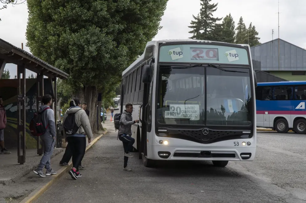 Las líneas 71 y 80 cambiaron su recorrido habitual. Foto: archivo Marcelo Martínez.