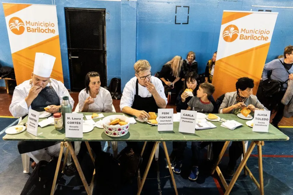 Bariloche se prepara para coronar la mejor Torta Frita en una final imperdible