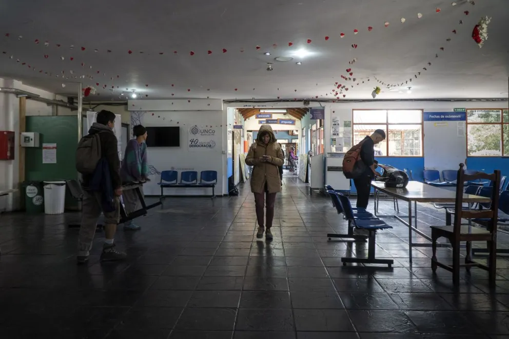 Cada crédito equivaldrá a entre 25 y 30 horas de dedicación académica. Foto: Marcelo Martínez.